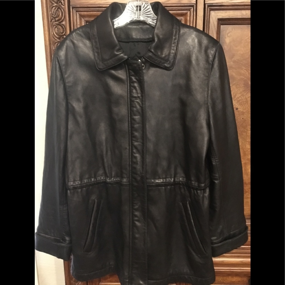 Tiboa  Butter Soft Leather Coat Size Medium